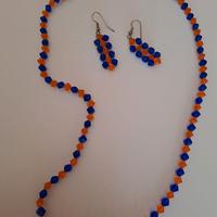 Collana e orecchini con perle