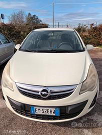 Auto Opel Corsa D 