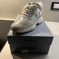 Hogan donna