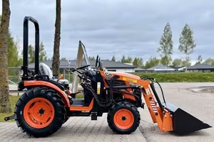 TRATTORE HINOMOTO HM-3030, 30 CV, CON CARICATORE