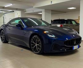 Maserati granturismo, da 212.000 a 140.000 euro