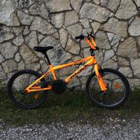 Bicicletta BMX arancio