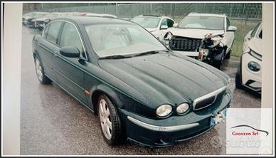 JAGUAR X-Type 2001 per ricambi