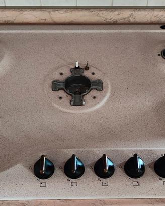 Hotpoint Ariston piano cottura a gas 5 fuochi