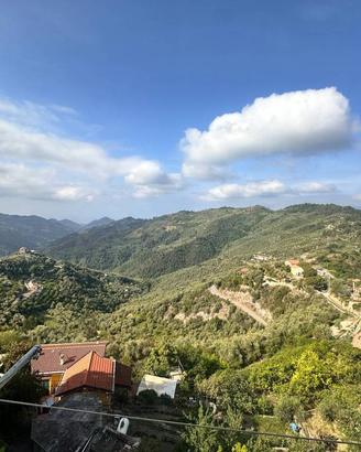 Appartamento di 114 m² con 4 locali a Perinaldo