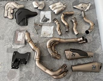 Scarico completo Akrapovic Ducati Streetfighter V4