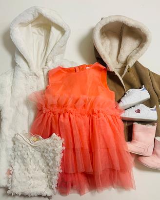 Set di abiti per bambina 6-9 mesi