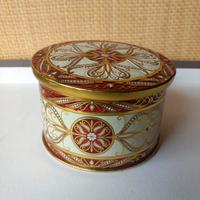 Scatola in metallo vintage