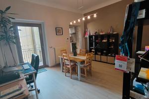 Casa su tre livelli con terrazzo - arredata