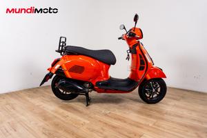 VESPA GTS 300 SUPERSPORT - 2023