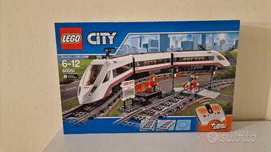 LEGO City Trains 60051 - Treno Passeggeri AV