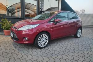 Ford Fiesta 1.4 5 porte Titanium uni-pro
