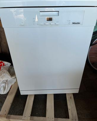 Lavastoviglie Miele