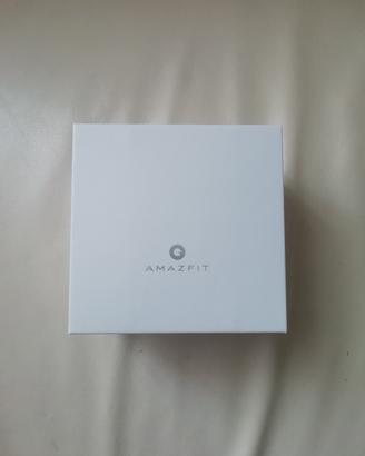 Smartwatch Amazfit GTS 2e e cinturino supplementar