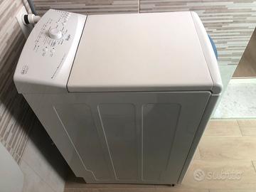 Lavatrive whirlpool carica dall’ alto 5 kg