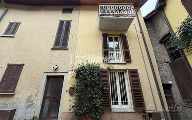 SOLUZIONE SEMINDIPENDENTE