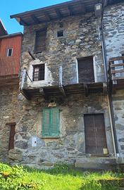 Rustico da ristrutturare