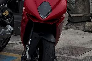 MV Agusta F3 800 Rosso