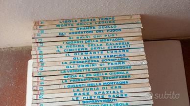 AKIM Lotto/blocco 27 Fumetti Bonelli dal 4 al 75