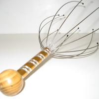 Massaggiatore ayurvedico per cuoio capelluto