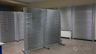 Scaffalatura metallo zincato, scrivania, mensole