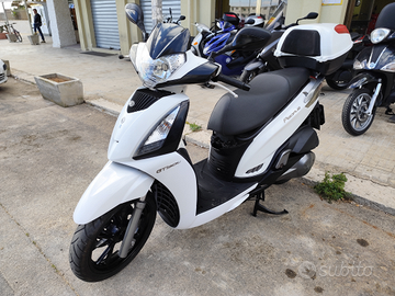 Kymco people gt 300