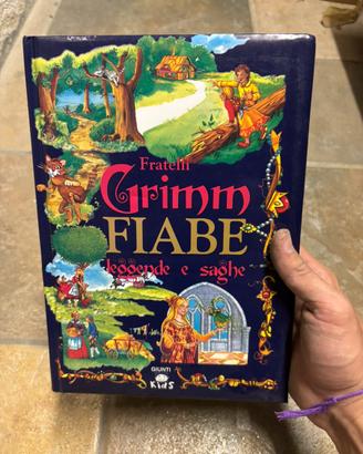 Libro "Fratelli Grimm”