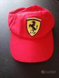 Cappellino Ferrari vintage