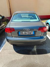 Audi A4 2.0 TDI 140 CV (2006)