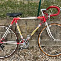 Bicicletta da corsa d’epoca Superga
