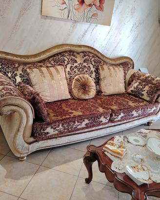 DIVANO classico stile barocco come NUOVO 