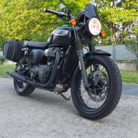 Triumph Bonneville T100 - Nero