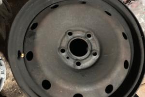 Cerchi in ferro 16”