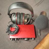 Scheda audio-microfono-cuffie