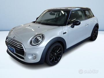 Mini Cooper D 1.5 TwinPower Turbo Cooper D Hype DC