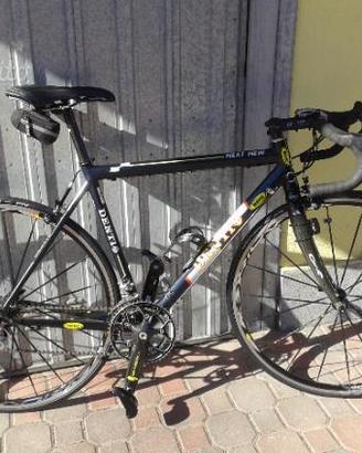 Bici da corsa in alluminio Denti