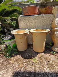 Vecchi vasi da notte terracotta antica puglia
