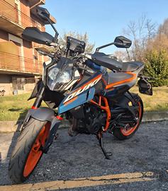 KTM Duke 390 2024