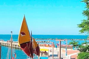 Vista Mare, Clima, 2 matrimoniali, 2 bagni, Garage