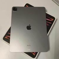 Vend iPad Pro 12.9 6th 128Gb nuovo + back cover
