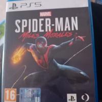 SPIDERMAN MILES MORALES PS5