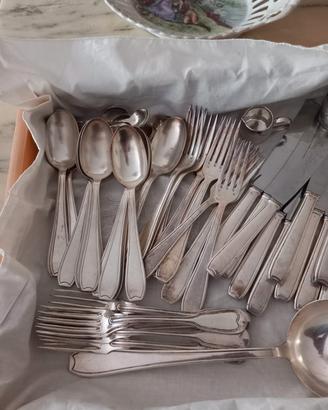 Servizio di posate placate argento 