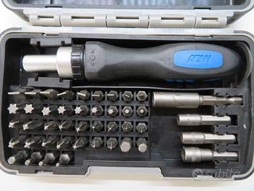 Kit Inserti con avvitatore