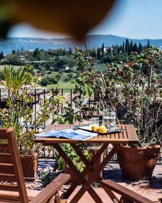 Casa indipendente di 257 m² con 4 locali e box aut
