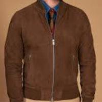 Giacca pantaloni e camicia e gembiuli