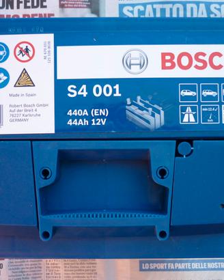 BATTERIA AUTO BOSH 44Ah 12V 440A