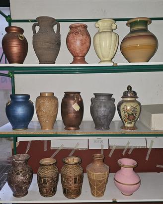 VASI IN CERAMICA NUOVI