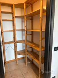 Scaffali in legno IKEA
