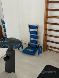 Attrezzo per addominali