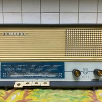 Radio a valvole vintage Philips B2I20A